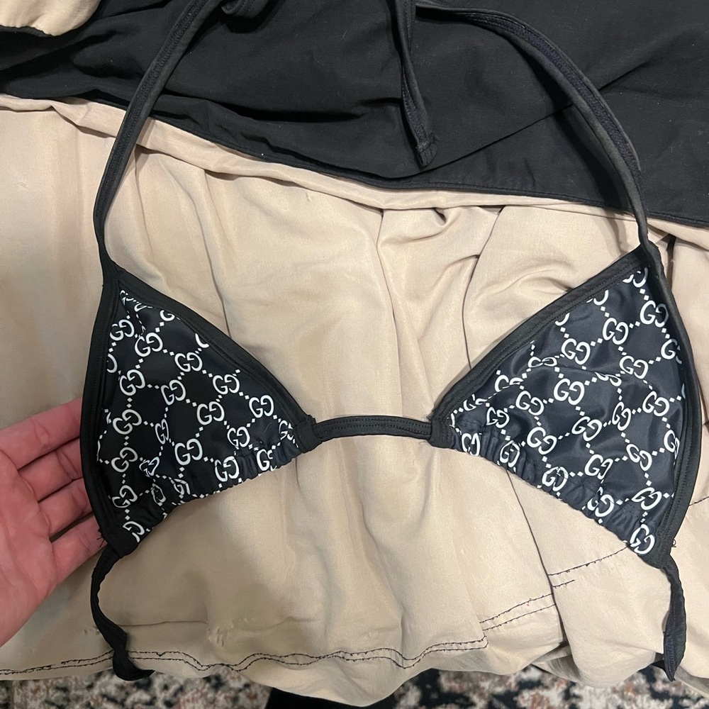 Guccci swim top